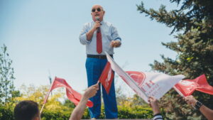 Çekiç ve Gül: Bir Behzat Ç. Hikayesi 4. Sezon 5. Bölüm